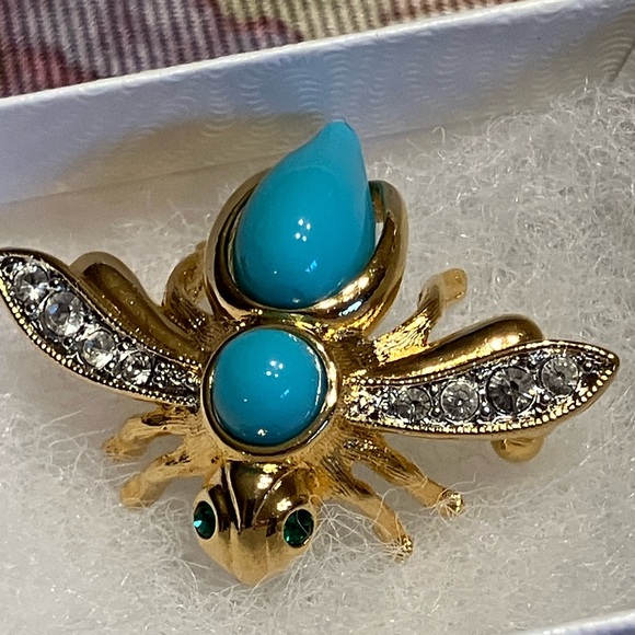 JOAN RIVERS SIGNED FAUX TURQUOISE BEAD BROOCH - Picture 3 of 8